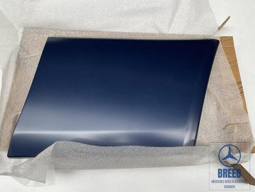 NOS Flankbeplating voorscherm rechts Mercedes-Benz W124, Auto-onderdelen, Carrosserie, Mercedes-Benz, Nieuw, Ophalen of Verzenden