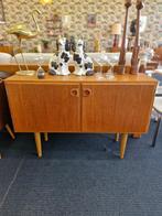 Vintage kastje ronde pootjes ronde houten greep, Huis en Inrichting, Kasten | Overige, Ophalen, Gebruikt