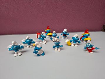 Vintage smurfen beschikbaar voor biedingen