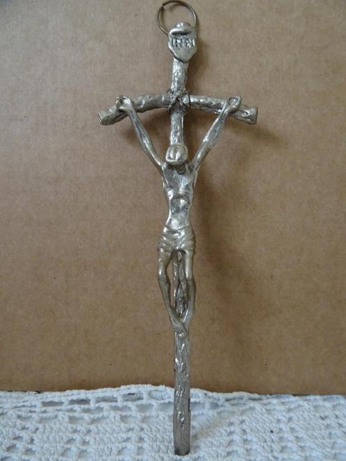 Kruis Art deco stijl kruishanger hanger kruisbeeld 13cm 1970, Antiek en Kunst, Antiek | Religieuze voorwerpen, Ophalen of Verzenden