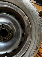 Pneus Hiver Uniroyal MS Plus 195/65 R15 sur jantes, peu usés, Enlèvement ou Envoi, Comme neuf