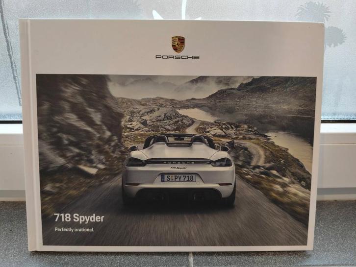 Porsche Boxster 718 Spyder catalogusbrochureboek, Boeken, Auto's | Folders en Tijdschriften, Nieuw, Porsche, Ophalen of Verzenden