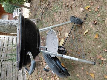 Weber Classic Kettle kogelbarbecue 47 cm beschikbaar voor biedingen