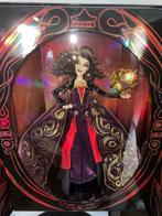 Disney Villains Masquerade Limited Edition Evil Queen Doll, Verzamelen, Nieuw, Sneeuwwitje of Doornroosje, Overige typen, Ophalen of Verzenden