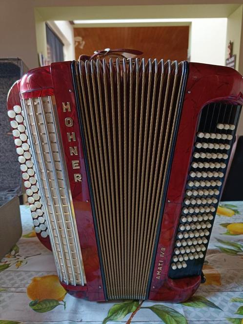 Accordeon, Muziek en Instrumenten, Accordeons, Gebruikt, Hohner, Met koffer, Met riemen, Ophalen