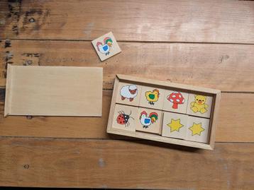 Houten memory beschikbaar voor biedingen
