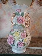 Chinese vaas met bloemen, Ophalen