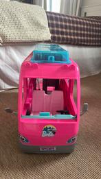 Barbie kampeerbus met glijbaan, Kinderen en Baby's, Speelgoed | Poppenhuizen, Ophalen, Zo goed als nieuw
