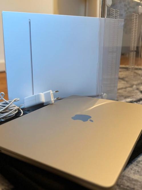 Macbook air M2 / 13.6inch (256GB + 8G) + oplader, Informatique & Logiciels, Apple Macbooks, Neuf, MacBook, Enlèvement