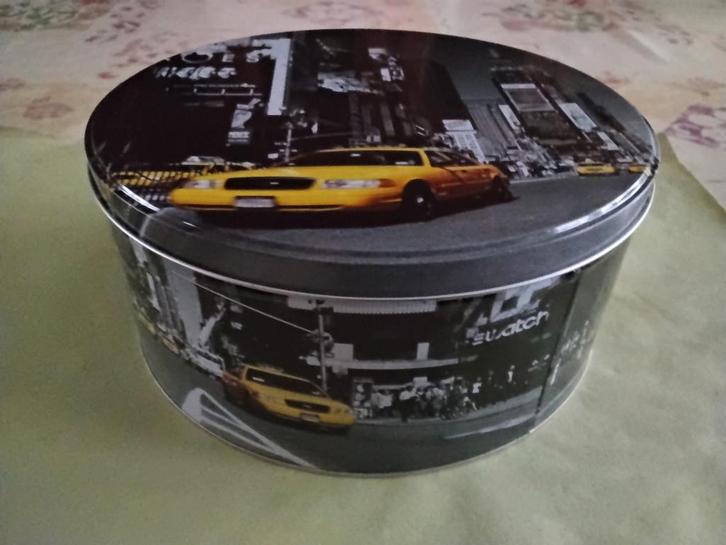 Mooie koekjesdoos, Huis en Inrichting, Keuken | Servies, Gebruikt, Overige materialen, Ophalen