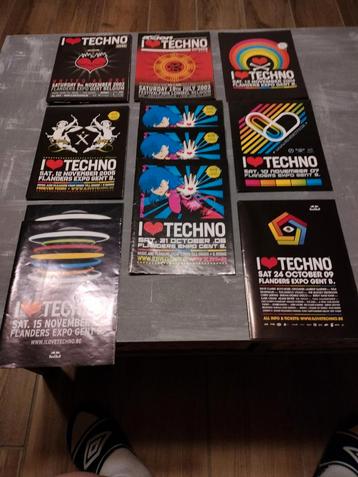 11 Posters I LOVE TECHNO de 2002 à 2009 beschikbaar voor biedingen