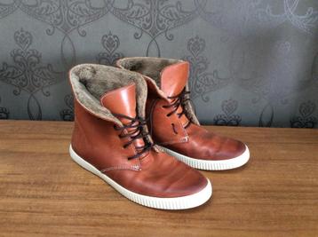 Sneakers Victoria 37/38 cognac beschikbaar voor biedingen