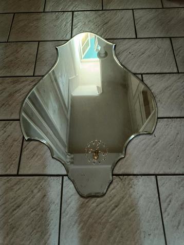 Spiegel Art Deco  beschikbaar voor biedingen