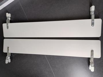 2 bedhekjes  beschikbaar voor biedingen