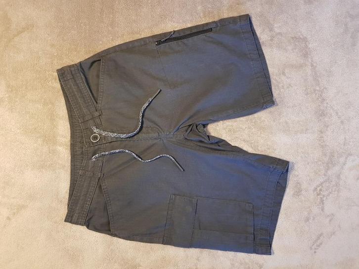 Short katoen (Maat S), Kleding | Heren, Broeken en Pantalons, Zo goed als nieuw, Maat 46 (S) of kleiner, Grijs, Ophalen of Verzenden