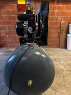 Atlas Copco compressor 200L 2,2 kW Nieuwstaat, Doe-het-zelf en Bouw, Compressors, Ophalen, 400 tot 800 liter/min, Zo goed als nieuw
