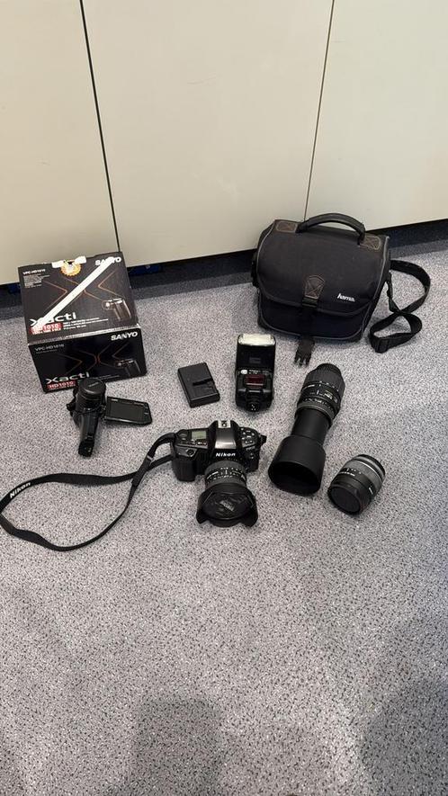 Lot de 2 appareils photos + accessoires, Audio, Tv en Foto, Fotocamera's Digitaal, Zo goed als nieuw, Nikon, Ophalen of Verzenden