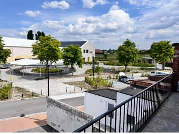 Te huur: 2/3p appart. met terras en uitzicht. Dubbele garage beschikbaar voor biedingen