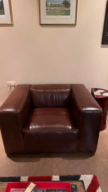 Fauteuil cuir beschikbaar voor biedingen