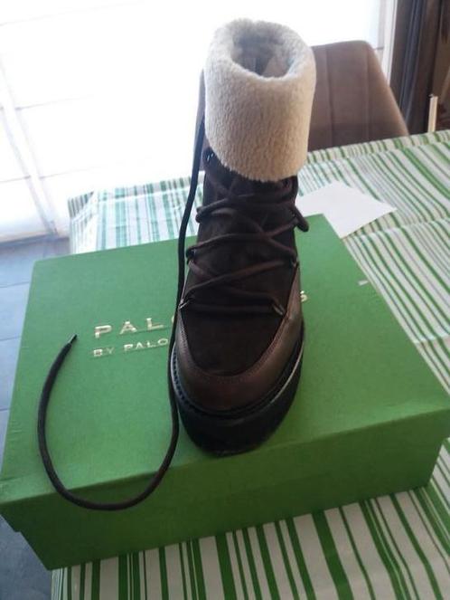 Volledig nieuw paar korte dameslaarsjes "PALOMITAS ", Kleding | Dames, Schoenen, Nieuw, Ophalen of Verzenden