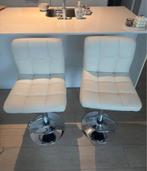 2 chaises de bar, 2 tabourets, Synthétique, Utilisé, Enlèvement