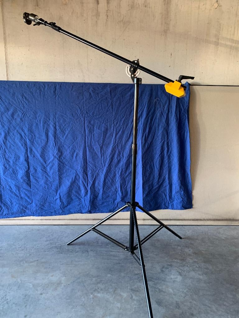 Fotostatief met boomarm, Audio, Tv en Foto, Fotografie | Statieven en Balhoofden, Ophalen, Zo goed als nieuw, Driepoot, Met balhoofd