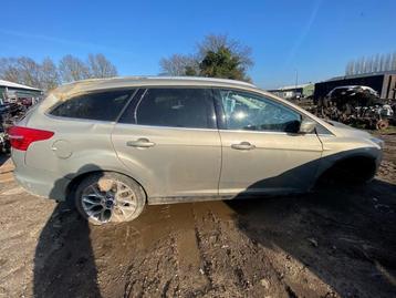 Portier 4Deurs rechts-voor van een Ford Focus (DKFC) beschikbaar voor biedingen