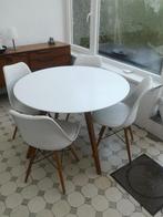 Ronde tafel en 4 stoelen, Ophalen, Overige materialen, Gebruikt, 100 tot 150 cm