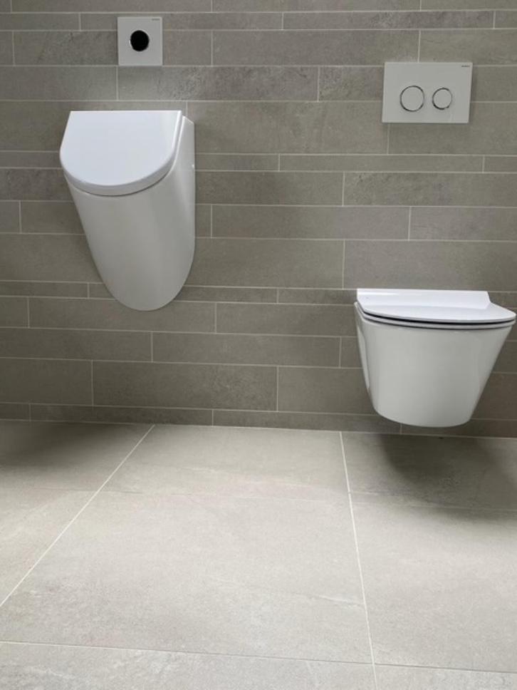 Urinoir & Toilet, Doe-het-zelf en Bouw, Sanitair, Nieuw, Toilet, Steen, Ophalen