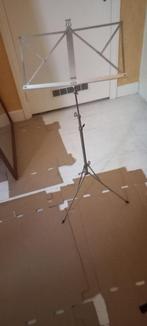 verstelbare en opvouwbare muziekstandaard, Muziek en Instrumenten, Ophalen, Gebruikt