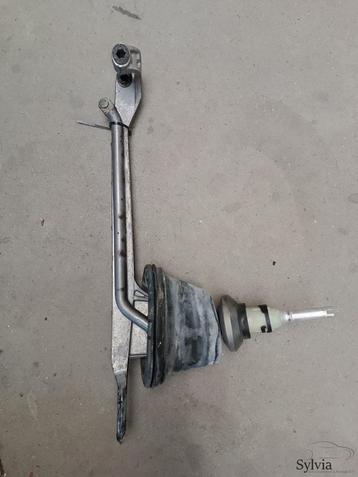 Schakel mechaniek schakelstang  BMW 5 serie F10 F11 25117592 beschikbaar voor biedingen