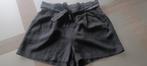 dames short, maat 40, als nieuw, Ophalen of Verzenden, Zo goed als nieuw, Maat 38/40 (M)
