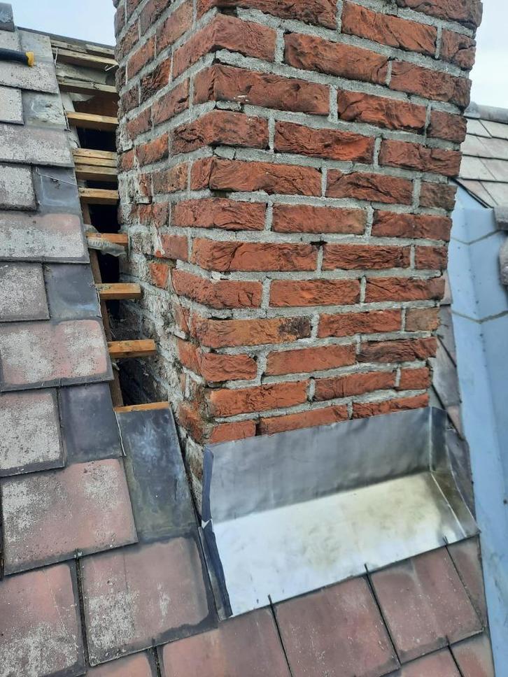 Réparation corniche, Bricolage & Construction, Tuiles & Revêtements de toit, Tuiles, Enlèvement ou Envoi