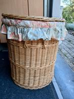 Rieten wasmand, Huis en Inrichting, Ophalen, Mand, Rond, Zo goed als nieuw