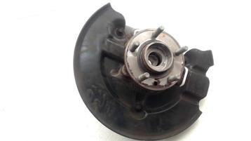 MOYEU DE ROUE AVANT DROIT Volvo V40 Cross Country (MZ), Utilisé, Volvo