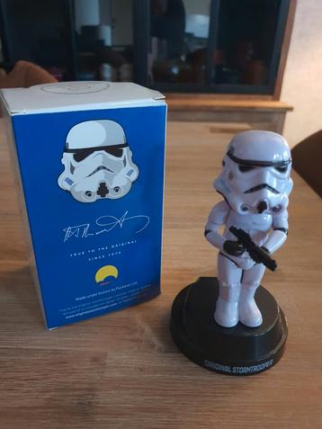 Starwars stormtrooper figurine 