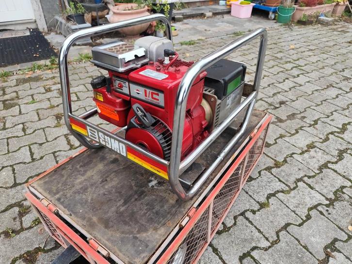 Groupe électrogène sdmo la 32, Doe-het-zelf en Bouw, Aggregaten, Zo goed als nieuw, Benzine, Minder dan 5 kVA, Ophalen
