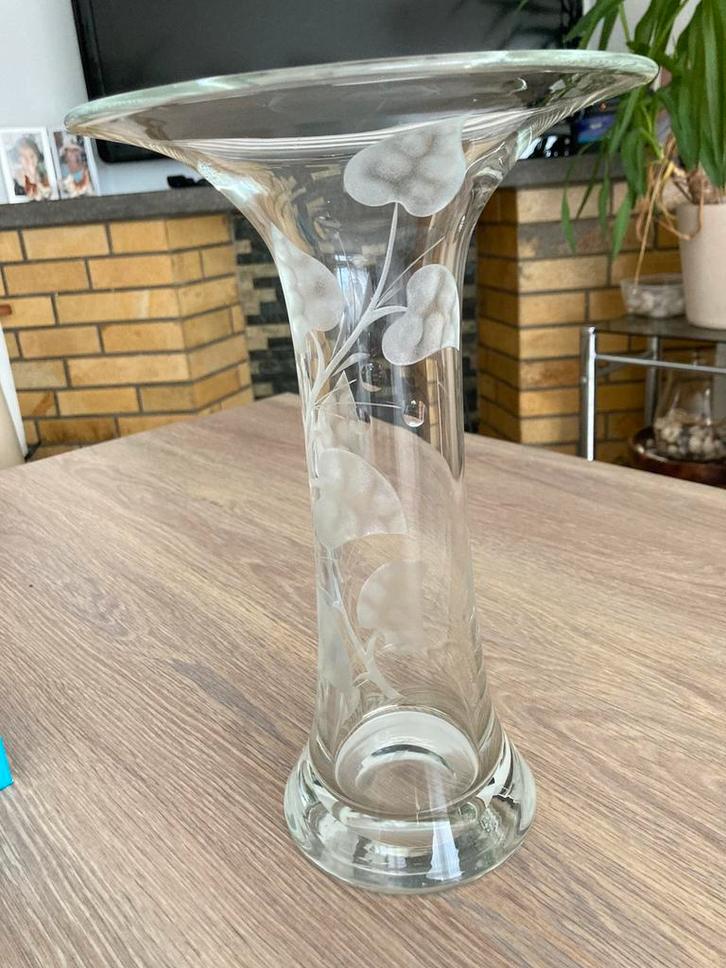 Prachtige  kristallen vaas van Hutschenreuther Leonard., Antiek en Kunst, Antiek | Glaswerk en Kristal, Ophalen of Verzenden