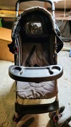 Stevige buggy moet eens gewassen worden stond op zolder, Kinderen en Baby's, Kinderwagens en Combinaties, Ophalen, Gebruikt