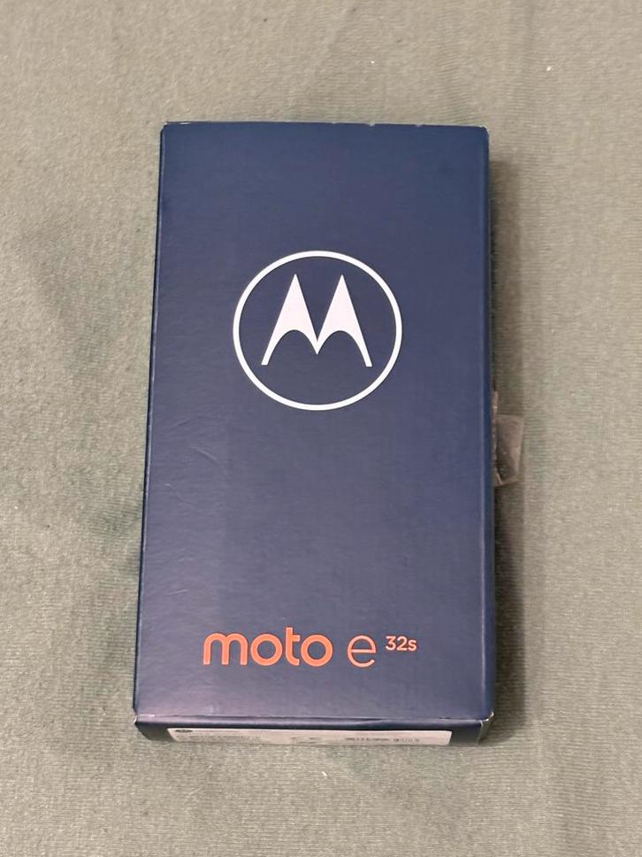 Téléphone Motorola Moto e32s, Telecommunicatie, Mobiele telefoons | Motorola, Zo goed als nieuw, Zonder abonnement, Zonder simlock