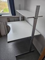 Wit bureau IKEA, op verschillende hoogtes te monteren, Enlèvement, Utilisé, Bureau, Réglable en hauteur