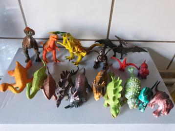 Figurine dinosaure/ dragon  beschikbaar voor biedingen
