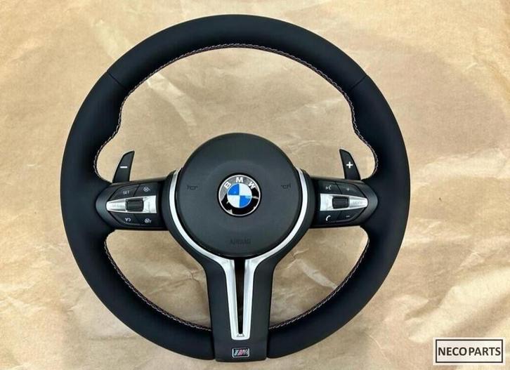 BMW M5 M6 STUUR COMPLEET AIRBAG COMPLEET STUUR, Autos : Pièces & Accessoires, Tableau de bord & Interrupteurs, BMW, Utilisé, Enlèvement ou Envoi