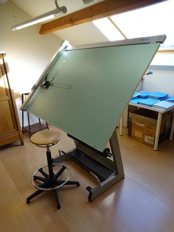 tekentafel, verstelbaar 100/150cm beschikbaar voor biedingen