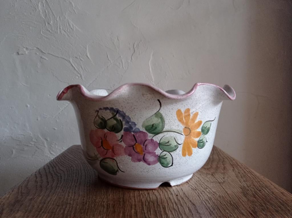 Vintage Vallauris Fruitvergiet, Huis en Inrichting, Keuken | Servies, Zo goed als nieuw, Schaal of Schalen, Overige stijlen, Keramiek