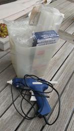 Lijmpistool en veel lijmpatronen, Ophalen, Gebruikt