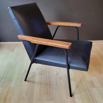 ✔️Fauteuil Pierre Guariche „Robert” beschikbaar voor biedingen