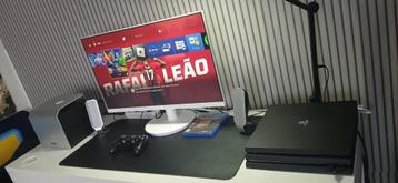 Ps4 pro 1 TB set up complet xxl  audio system +  scherm, beschikbaar voor biedingen