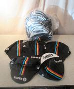 20 nouveaux chapeaux - Super 8 Flandrien, Enlèvement ou Envoi, Neuf, One size fits all, Casquette