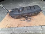 Mercedes w124 benzinetank, Ophalen
